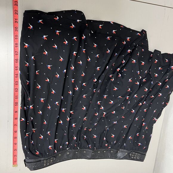 Torrid Plus 22 Skater Skirt Black Bird Print Studded Belt Y2K Goth Punk Alt - Picture 5 of 12